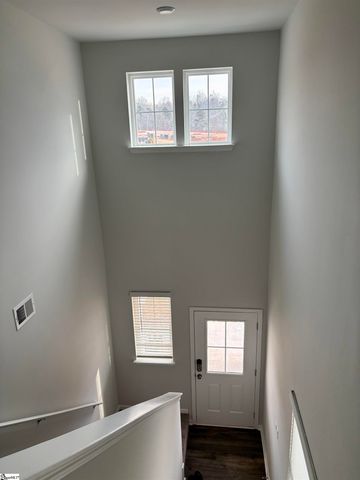 600 Poinsett Bridge Way, Greenville, SC 29607