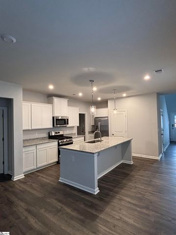 600 Poinsett Bridge Way, Greenville, SC 29607