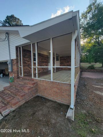 4338 Grifton Hugo Road, Grifton, NC 28530