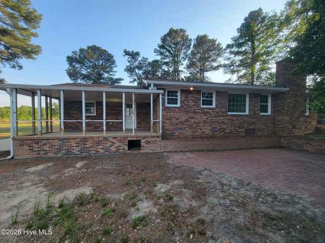 4338 Grifton Hugo Road, Grifton, NC 28530