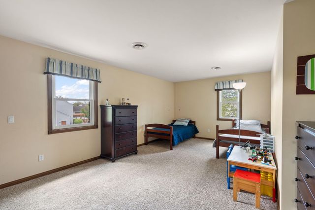 1062 Birch Trail Drive, Chesterton, IN 46304