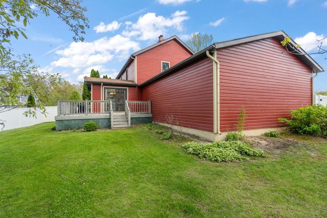 1062 Birch Trail Drive, Chesterton, IN 46304