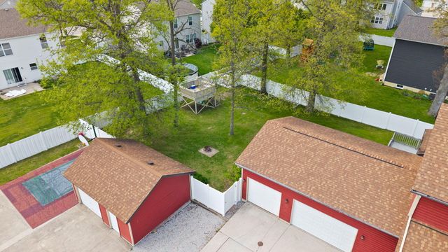 1062 Birch Trail Drive, Chesterton, IN 46304