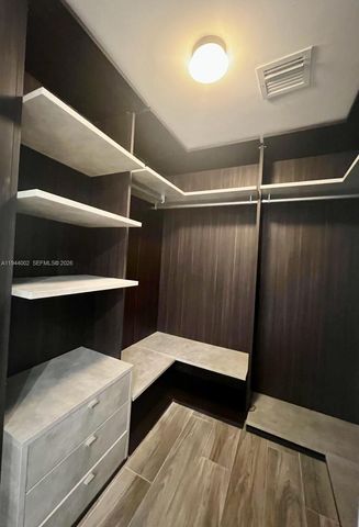 801 S Miami Ave 2203, Miami, FL 33130