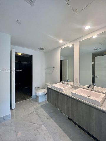 801 S Miami Ave 2203, Miami, FL 33130