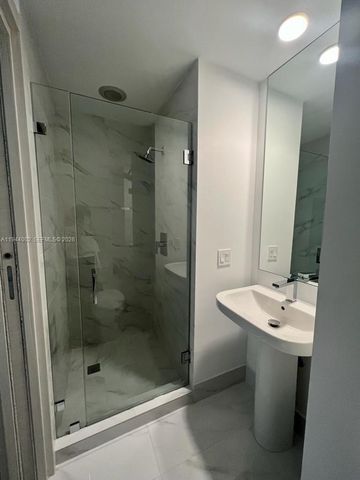 801 S Miami Ave 2203, Miami, FL 33130