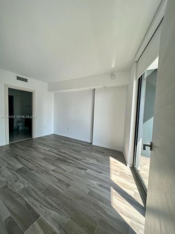 801 S Miami Ave 2203, Miami, FL 33130