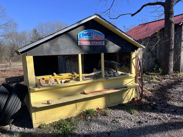 2160 Cedar Grove Rd, Lebanon, TN 37087