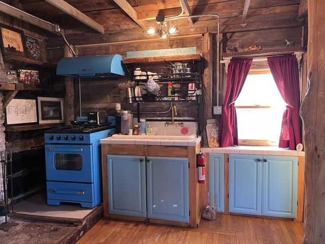 2160 Cedar Grove Rd, Lebanon, TN 37087