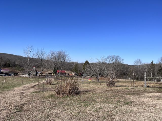 2160 Cedar Grove Rd, Lebanon, TN 37087