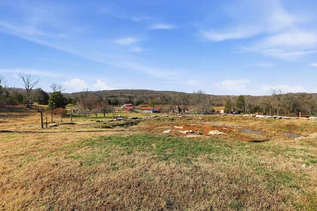 2160 Cedar Grove Rd, Lebanon, TN 37087