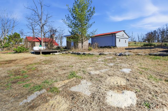 2160 Cedar Grove Rd, Lebanon, TN 37087