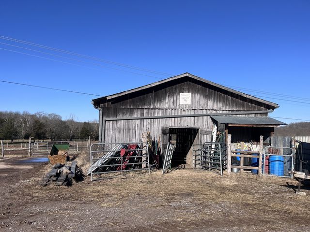 2160 Cedar Grove Rd, Lebanon, TN 37087