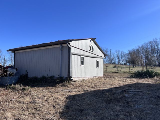 2160 Cedar Grove Rd, Lebanon, TN 37087