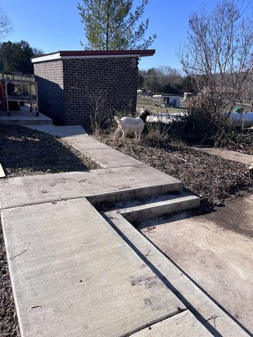 2160 Cedar Grove Rd, Lebanon, TN 37087