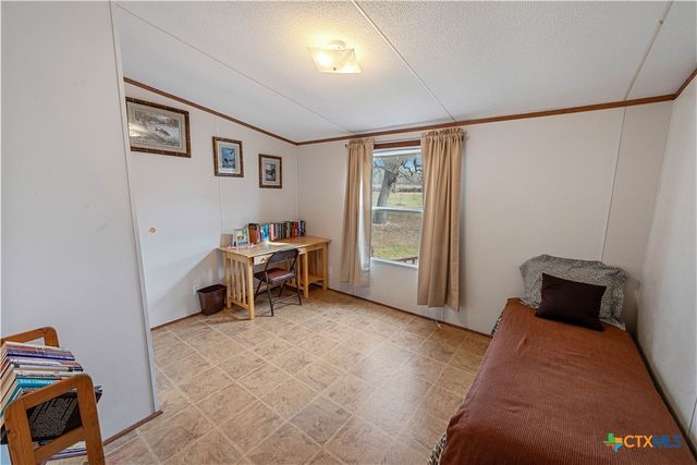 104 Longhorn Road, Stockdale, TX 78160