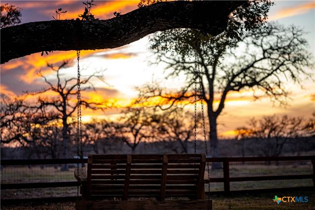 104 Longhorn Road, Stockdale, TX 78160