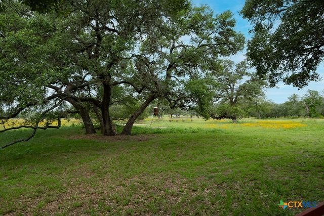 104 Longhorn Road, Stockdale, TX 78160