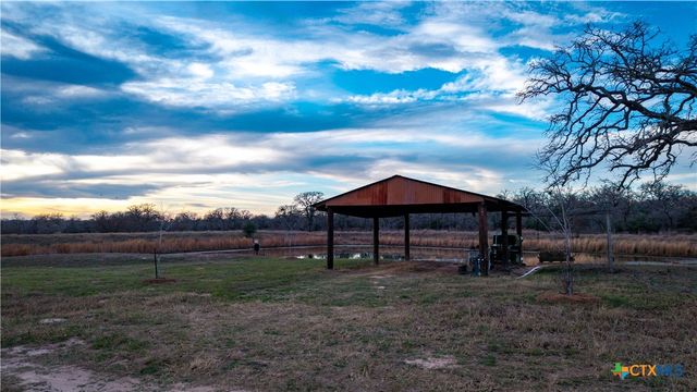 104 Longhorn Road, Stockdale, TX 78160