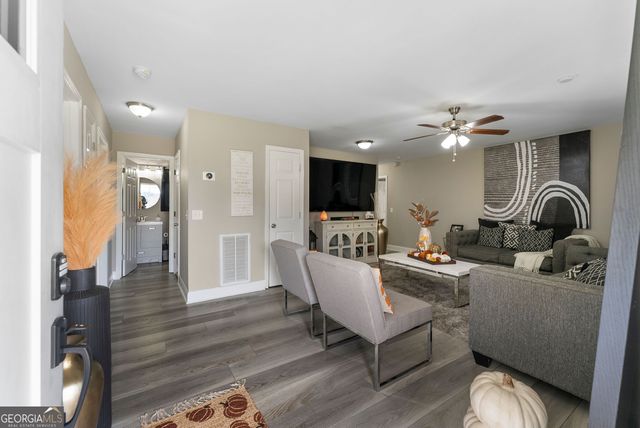 106 Valley View Circle SE, Calhoun, GA 30701