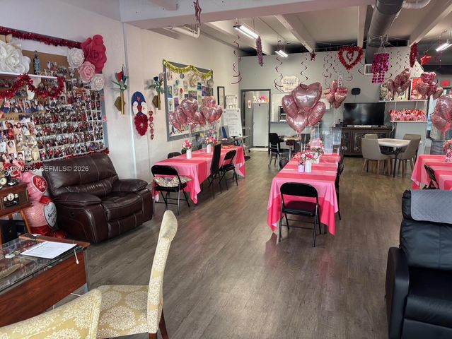 xxxxx W Flagler ST, Miami, FL 33174