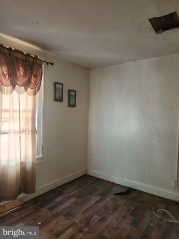 615 MONTPELIER ST, Baltimore, MD 21218