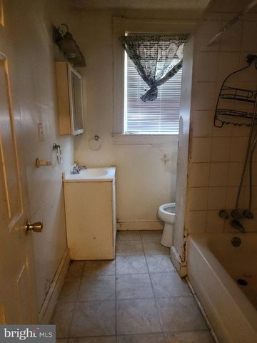 615 MONTPELIER ST, Baltimore, MD 21218