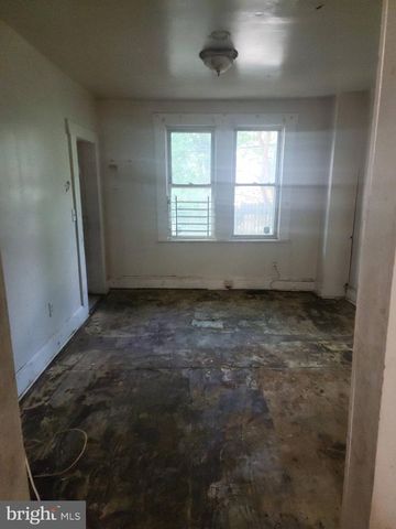 615 MONTPELIER ST, Baltimore, MD 21218