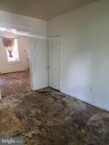 615 MONTPELIER ST, Baltimore, MD 21218