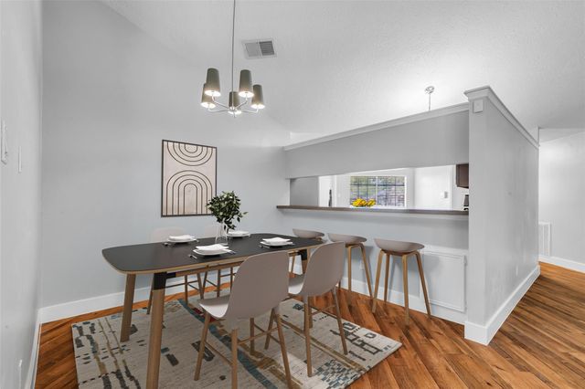 4026 Bentley Drive, Pearland, TX 77584