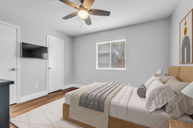 4026 Bentley Drive, Pearland, TX 77584