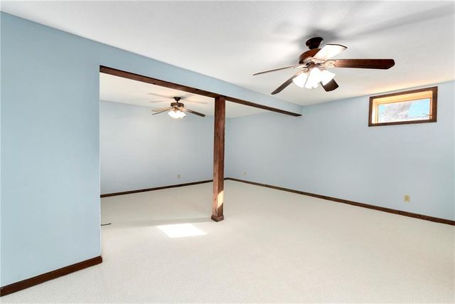 3431 Tudor Drive, Leavenworth, KS 66048