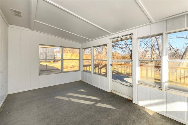 3431 Tudor Drive, Leavenworth, KS 66048