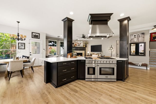 404 Fairway Bluff Drive, Wylie, TX 75098