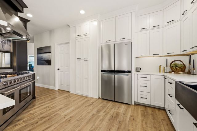 404 Fairway Bluff Drive, Wylie, TX 75098