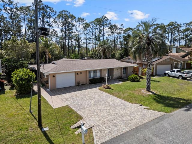 118 BEECHWOOD LANE, Palm Coast, FL 32137