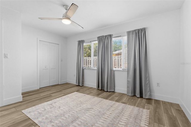 138 HOLLY AVENUE, Sarasota, FL 34243