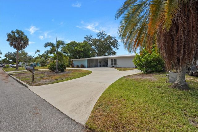 138 HOLLY AVENUE, Sarasota, FL 34243