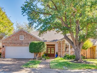 6543 Brook Lake Drive, Dallas, TX 75248