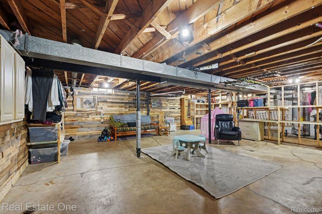 14120 Edison Drive, Warren, MI 48088