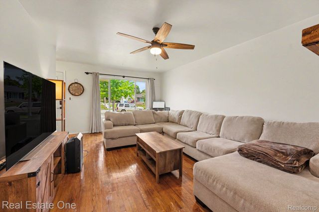 14120 Edison Drive, Warren, MI 48088