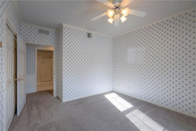 17800 E Bolger Road 147, Independence, MO 64055