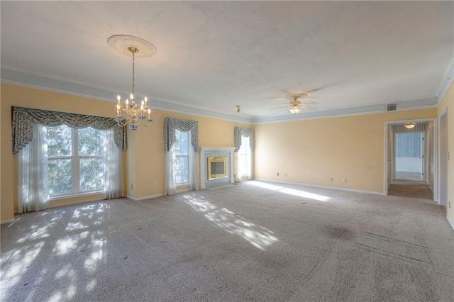 17800 E Bolger Road 147, Independence, MO 64055