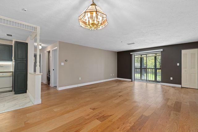 34 South St 202, Quincy, MA 02169