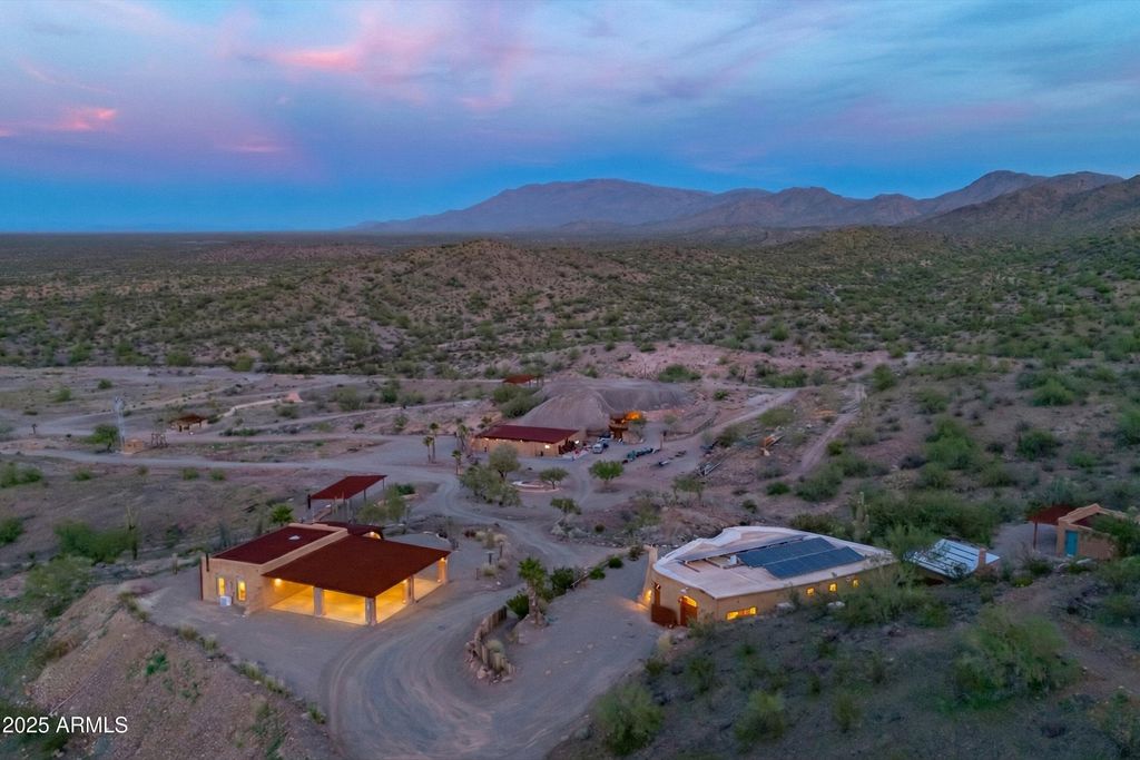 Image 10 of property listing at 69182 N Centennial Park Road, Salome, AZ 85348