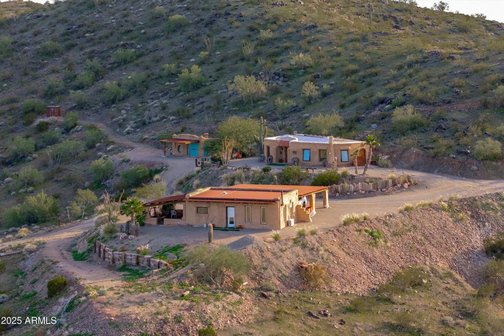 Image 11 of property listing at 69182 N Centennial Park Road, Salome, AZ 85348