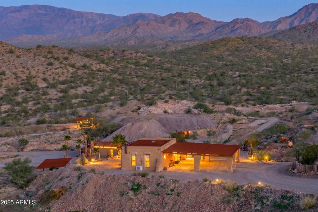 Image 39 of property listing at 69182 N Centennial Park Road, Salome, AZ 85348