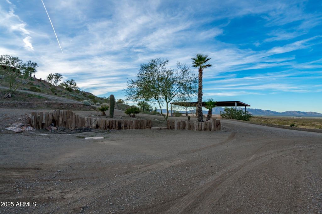 Image 61 of property listing at 69182 N Centennial Park Road, Salome, AZ 85348