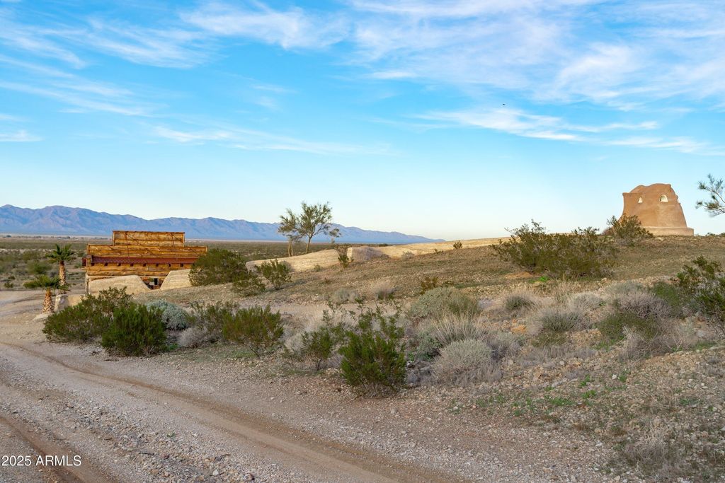 Image 72 of property listing at 69182 N Centennial Park Road, Salome, AZ 85348