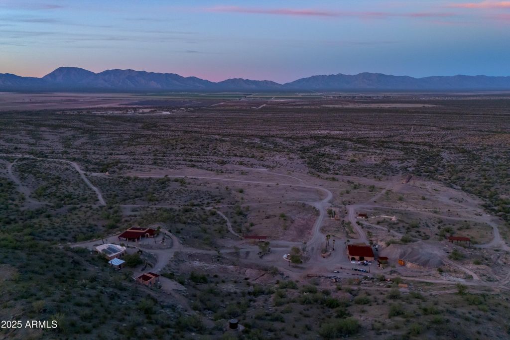 Image 91 of property listing at 69182 N Centennial Park Road, Salome, AZ 85348